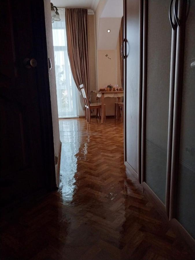однокомнатная на улице шернияза 39 16 Apartment Aktobe